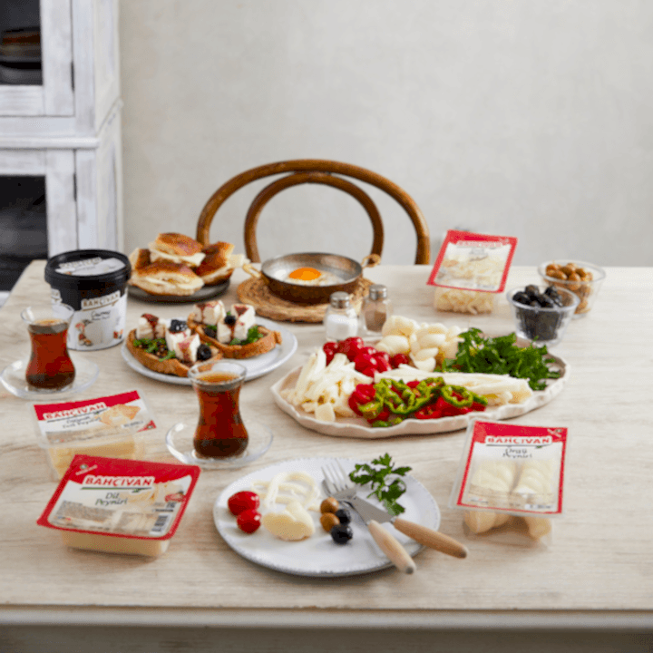 Kahvaltıların Vazgeçilmezi Peynirin Sağlığa Faydaları