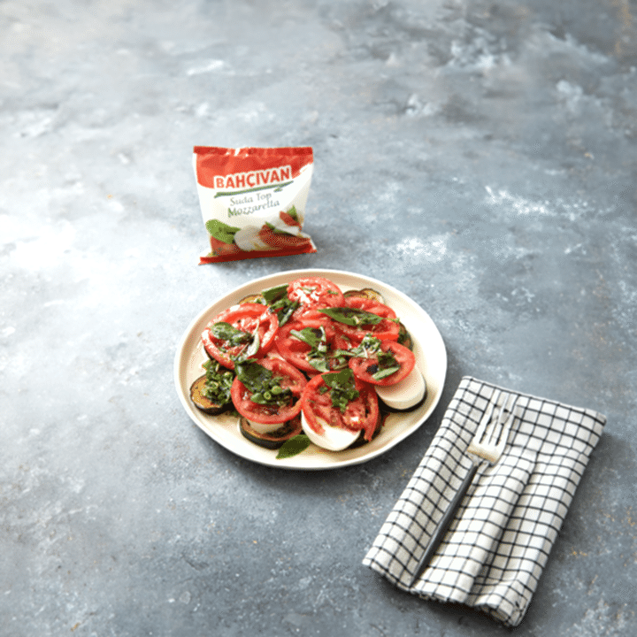 Patlıcanlı Caprese Salata Tarifi